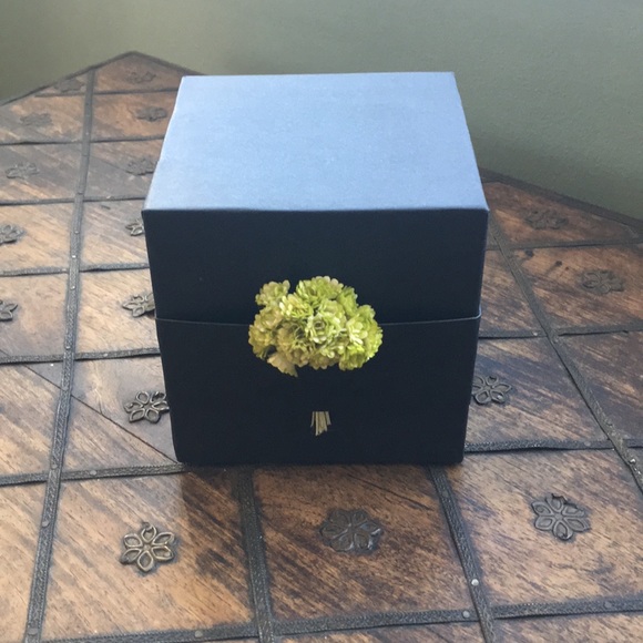 [Ebb & Flow] Candle - Picture 3 of 5